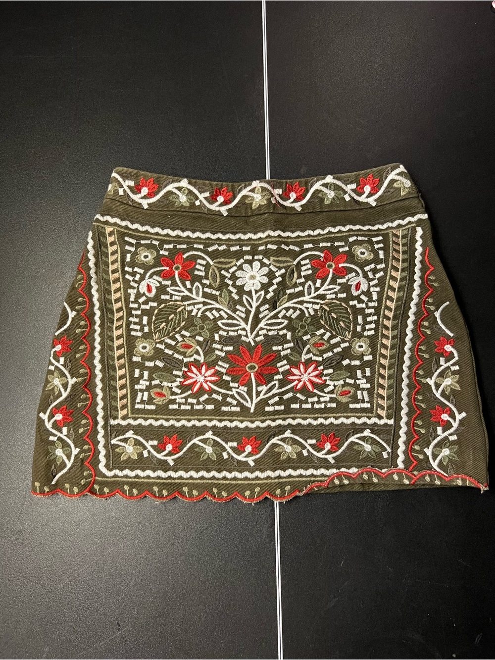 Blue Rain Embroidered Olive Green Mini Skirt with Floral Accents size S